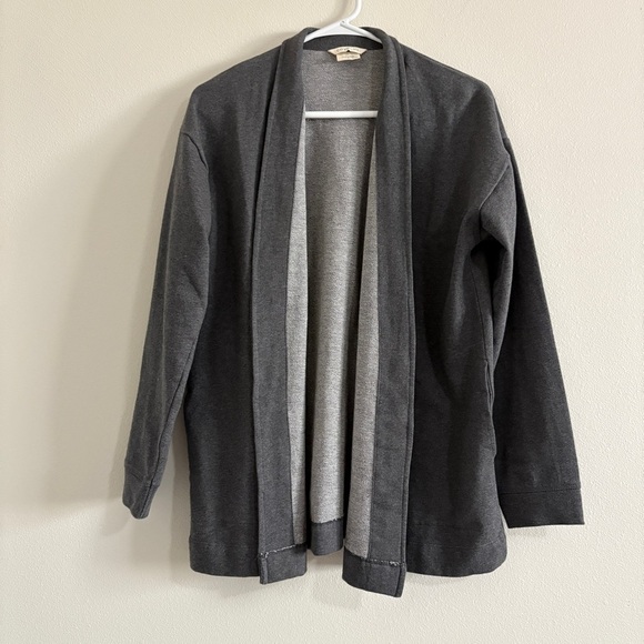 COYUCHI WOMEN'S DILLON ORGANIC COTTON FRENCH TERRY CARDIGAN IN CHARCOAL HEATHER - Picture 3 of 9